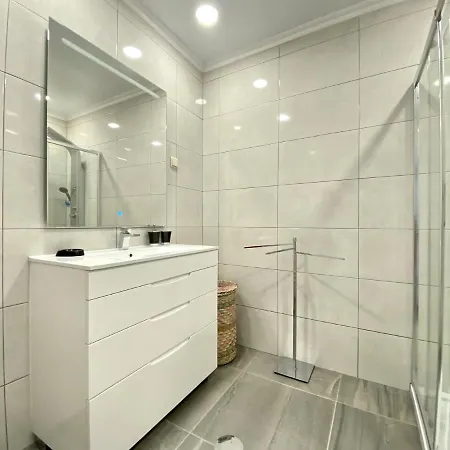 Crystal By Homing * Albufeira