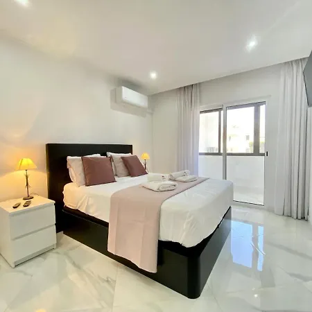 Crystal By Homing Albufeira